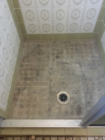 Bathroom tiles before retiling